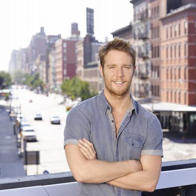 Jake McDorman es Peter en 'Manhattan Love Story'