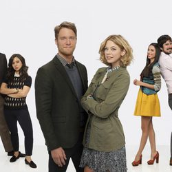 Posado del reparto de 'Manhattan Love Story'