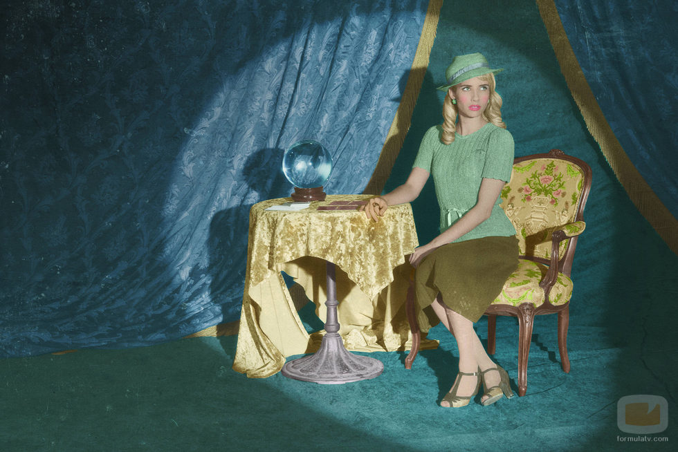 Emma Roberts es Maggie Esmerelda en 'American Horror Story: Freak Show'