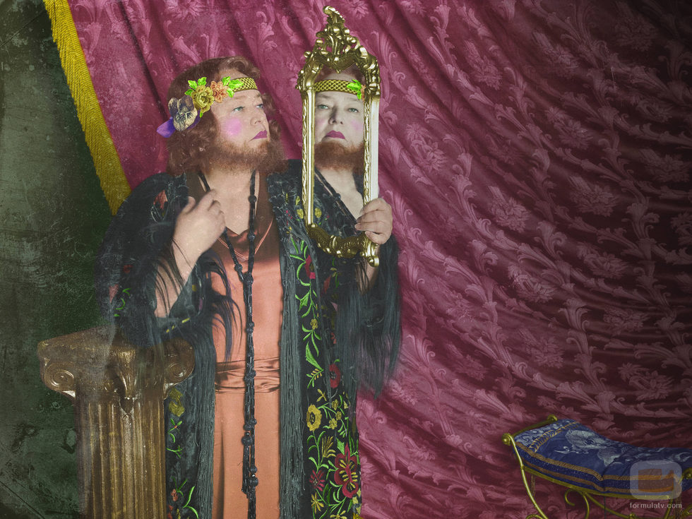 Kathy Bates es Ethel Darling 'American Horror Story: Freak Show'