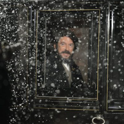 Francesc Orella es el presidente Prim en 'Prim, el asesinato de la calle del Turco'