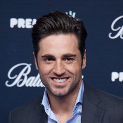 David Bustamante posando en el photocall de los Premios 40 Principales 2014 