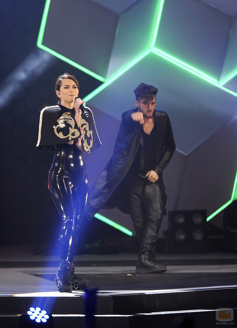 Inna en los Premios 40 Principales 2014 