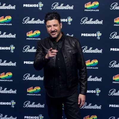 Tony Aguilar en el photocall de los Premios 40 Principales 2014