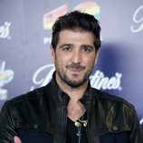 Antonio Orozco posa en la alfombra de los Premios 40 Principales 2014