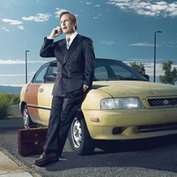 Saul Goodman en una foto promocional de 'Better Call Saul'