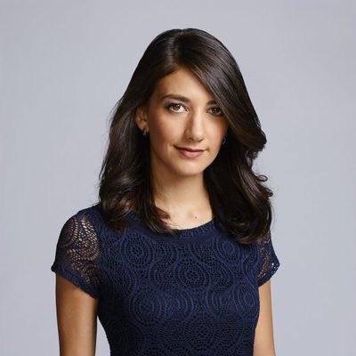 Posado de Sheila Vand