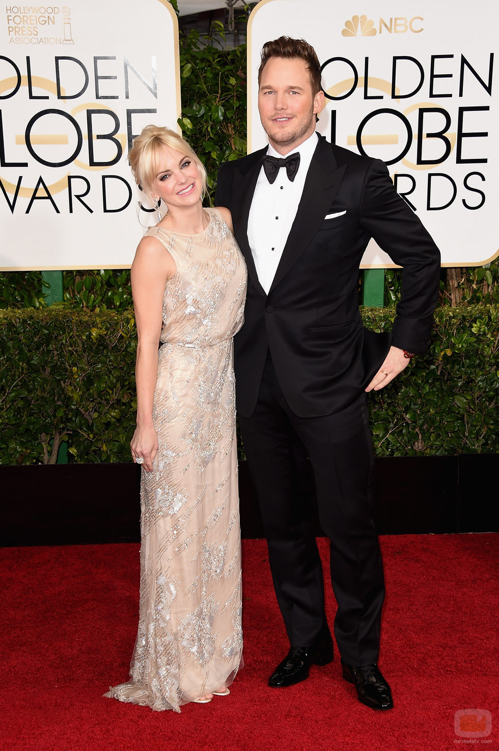 Anna Faris y Chris Pratt en los Globos de Oro 2015