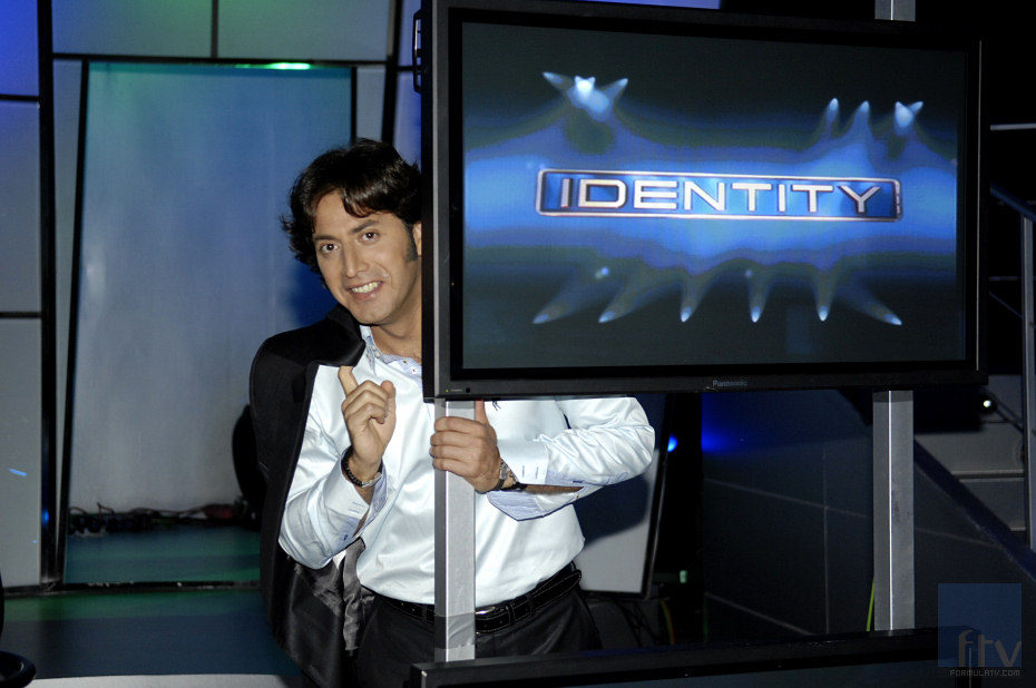 Antonio Garrido en 'Identity'