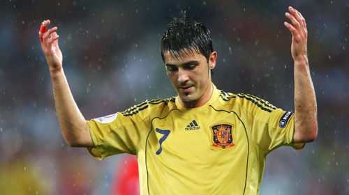 David Villa se retira lesionado del partido contra Rusia