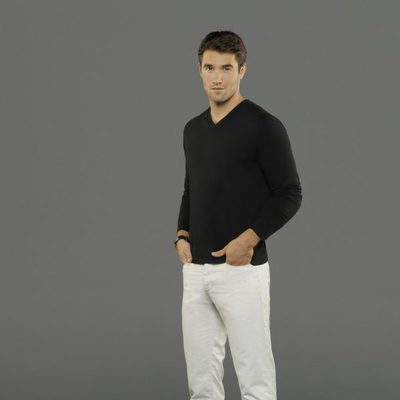 Joshua Bowman en la cuarta temporada de 'Revenge'