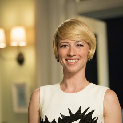 Karine Vanasse en la cuarta temporada de 'Revenge'