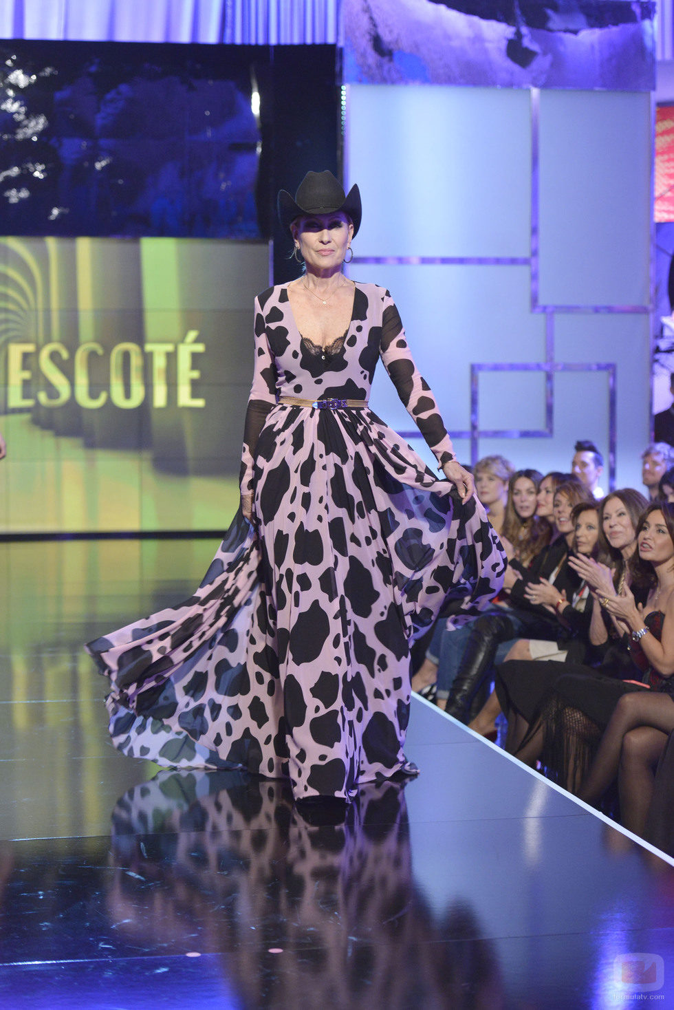 Rosa Benito, en el desfile español de la 'Sálvame Fashion Week'