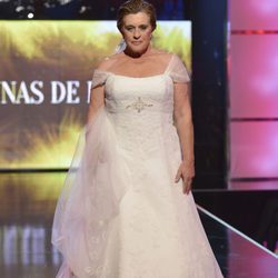 Chelo García Cortés, vestida de novia en la 'Sálvame Fashion Week'