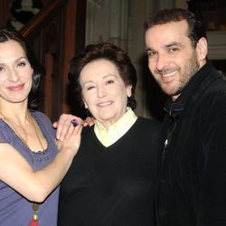 Amparo Baró junto a Luis Merlo y Natalia Millán 