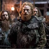 Kristofer Hivju es Tormund Giantsbane