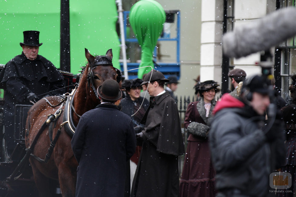Benedict Cumberbatch en Londres grabando el capítulo de Navidad 2015 de 'Sherlock'