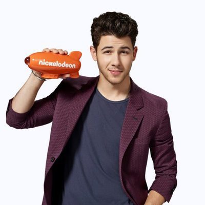 Nick Jonas, presentador en Nickelodeon