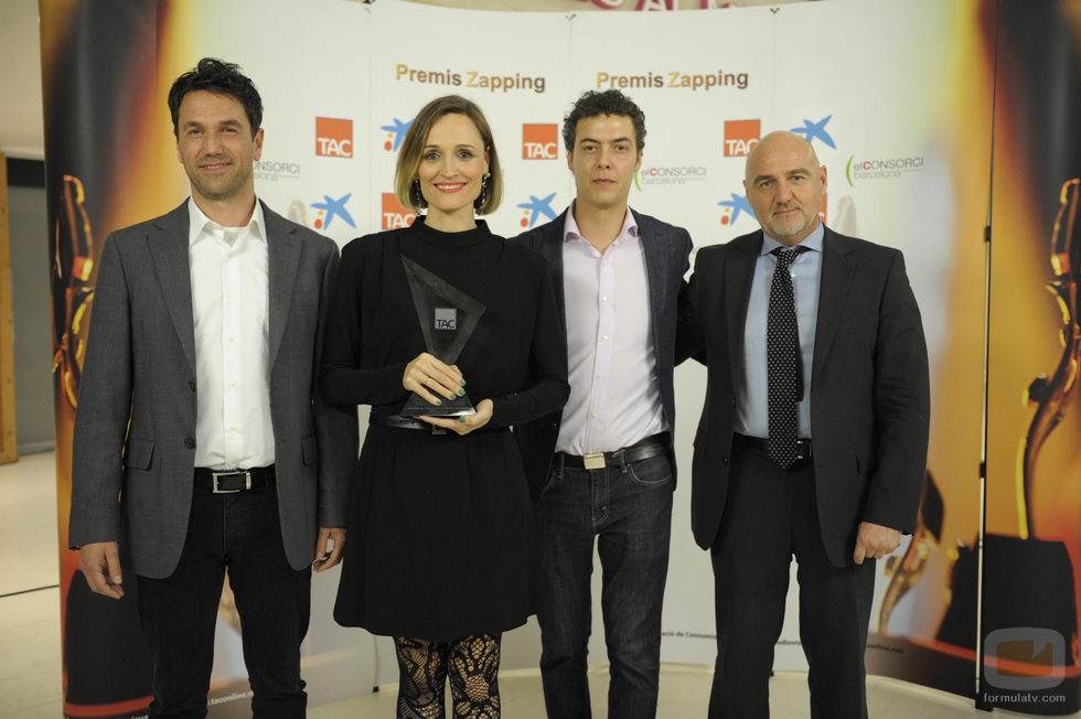 'Los misterios de Laura' galardonada en los premios Zapping 2014