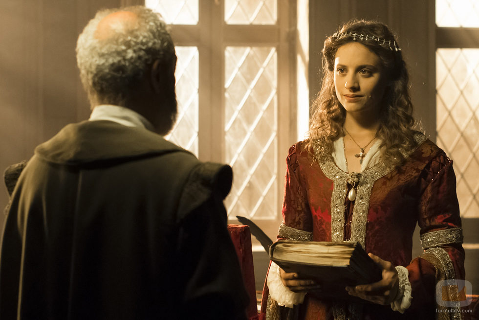 Michelle Jenner como Isabel en el cuarto episodio de 'El ministerio del tiempo'