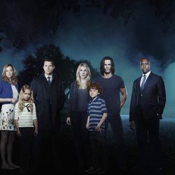 Reparto de la ficción 'The Whispers'