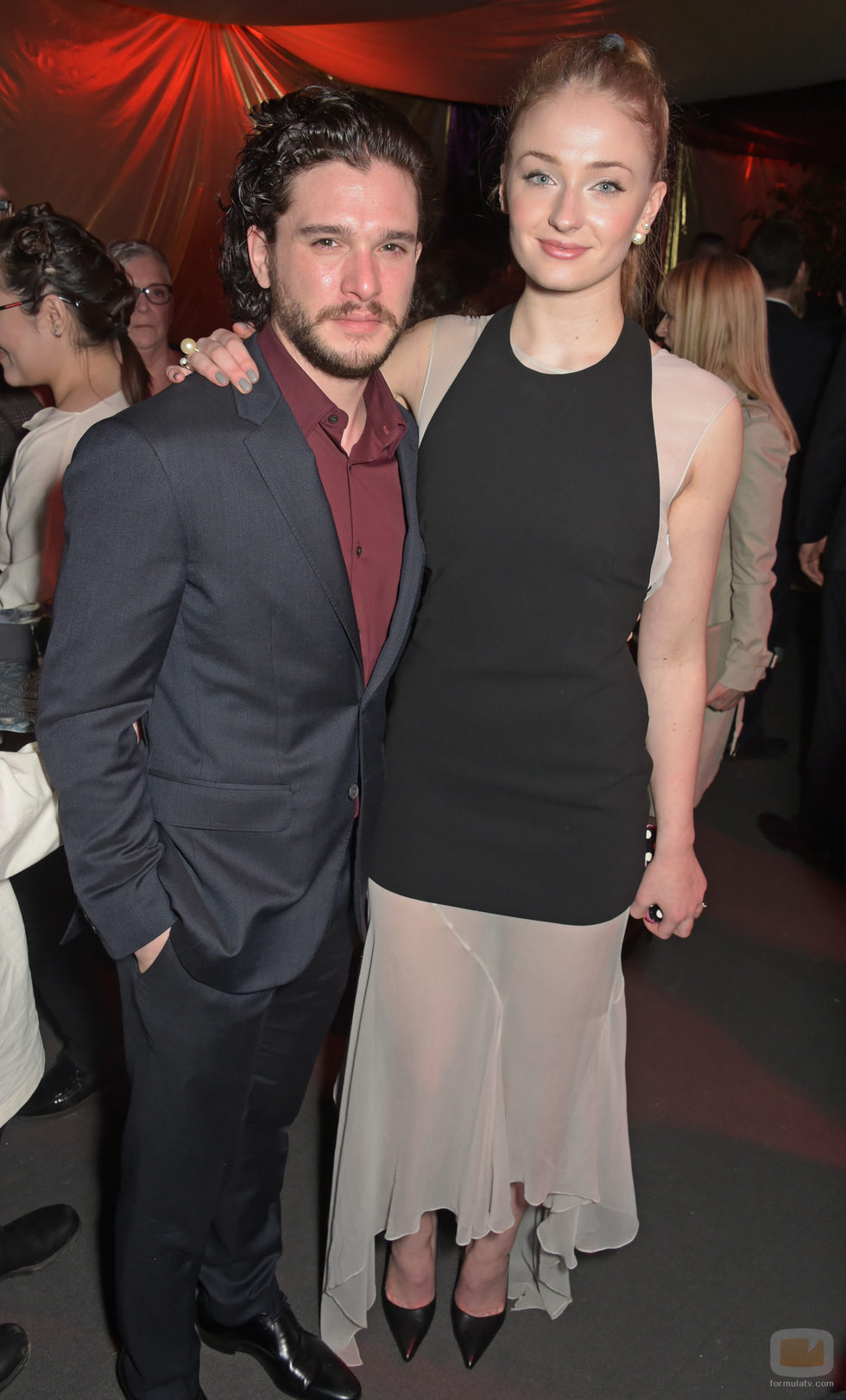 Kit Harington y Sophie Turner en el after party de la premiere de la quinta temporada de 'Juego de tornos'
