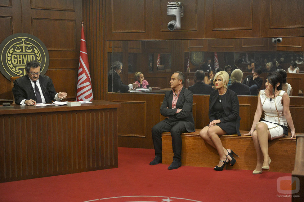 Victor, Ylenia y Ares en 'GH VIP 3'