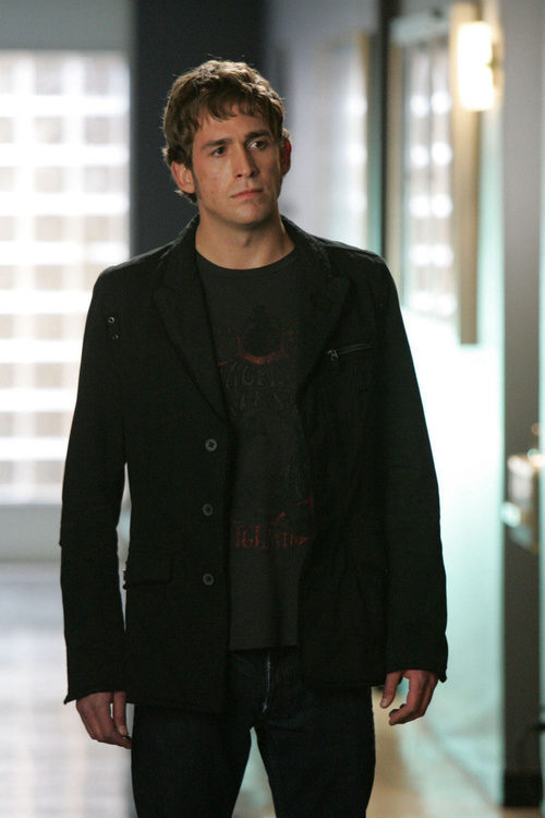 El actor Eric Szmanda en el capítulo "Peces gordos" de 'CSI: Las Vegas'