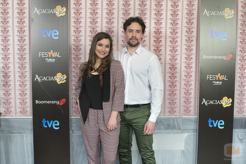 Sheyla Fariña y Roger Berruezo en 'Acacias 38'