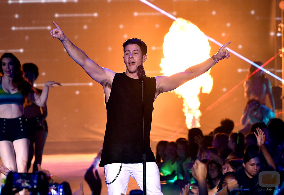 Nick Jonas en los Nickelodeon's 28th Annual Kids' Choice Awards