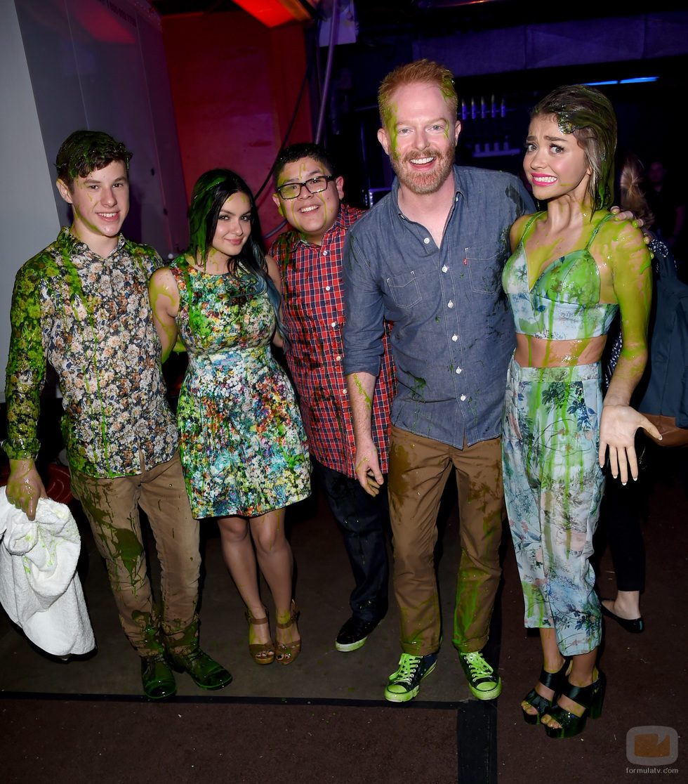 Parte del reparto de 'Modern Family en los Nickelodeon's 28th Annual Kids' Choice Awards