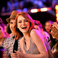 Emma Stone en el público en los Nickelodeon's 28th Annual Kids' Choice Awards