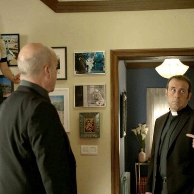 Imagen del tercer episodio de 'Aquí Paz y después Gloria'