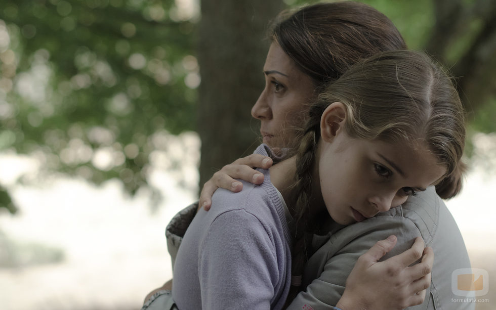Carmen y Nuria en el cuarto episodio de 'Bajo sospecha'