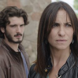 Víctor e Inés en el quinto episodio de 'Bajo sospecha'
