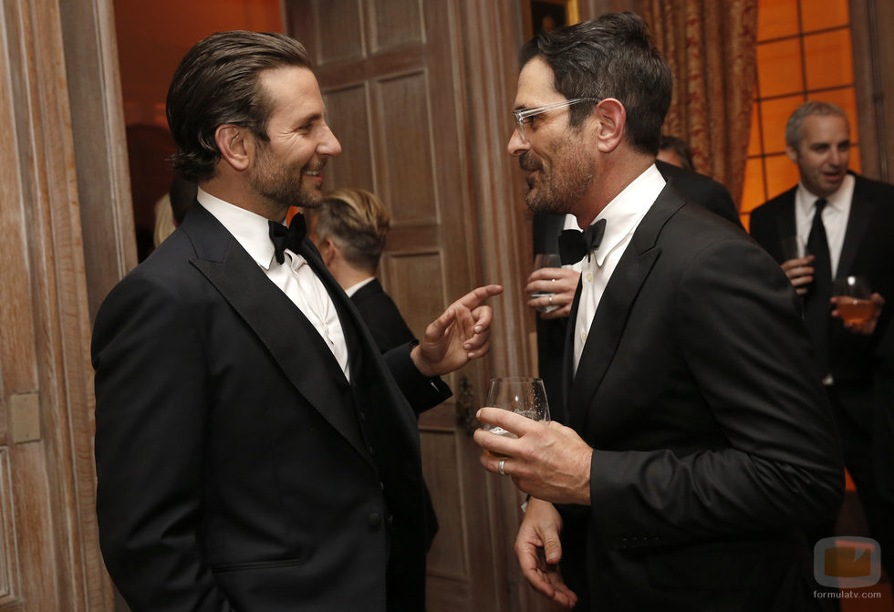 Ty Burrell y Bradley Cooper durante la Cena de Corresponsales de la Casa Blanca