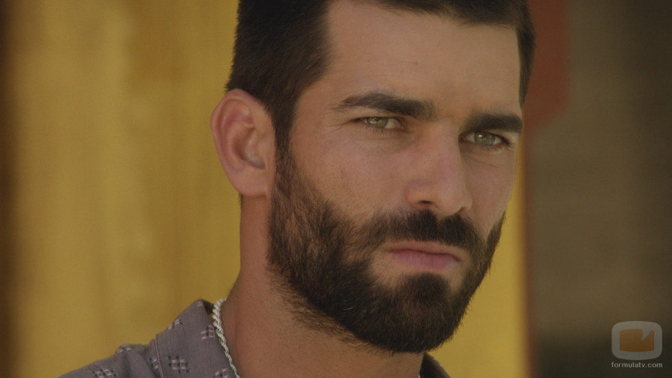Ruben Cortada durante el tercer capítulo de la segunda temporada de 'El príncipe'