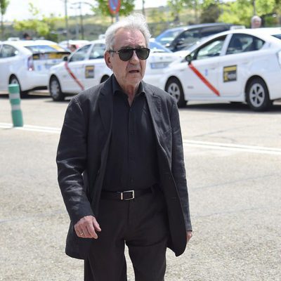 El actor José Sacristán acude al velatorio del periodista Jesús Hermida