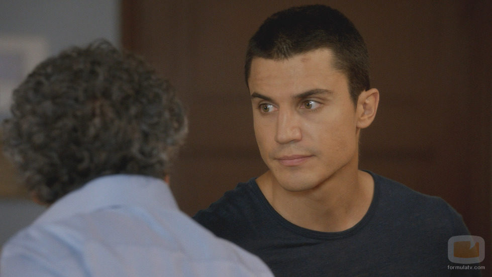 Morey en el quinto capítulo de la segunda temporada de 'El príncipe'