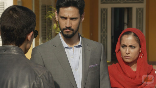 Khaled y Fátima hablan con Morey en el quinto capítulo de la segunda temporada de 'El Príncipe'