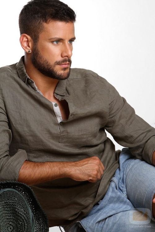 Giuseppe Di Bella, el bailarín que acompañará a Edurne en el escenario de Eurovisión