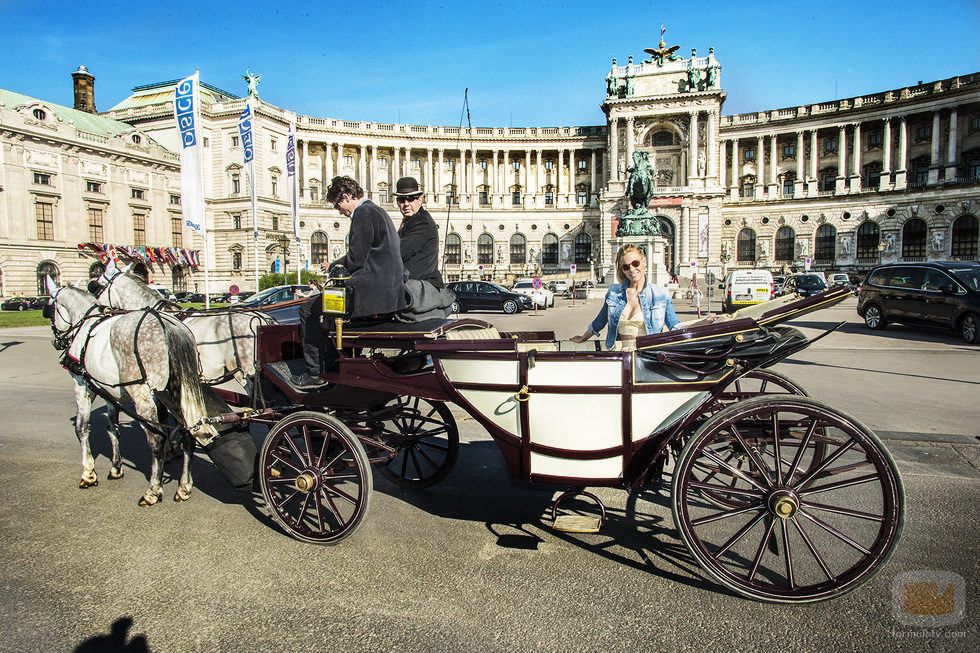 Edurne pasea por la Heldenplatz de Viena en un carruaje de caballos