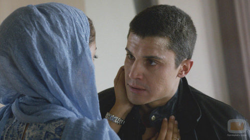 La única salvación de Fátima es Morey en el sexto capítulo de la segunda temporada de 'El Príncipe'