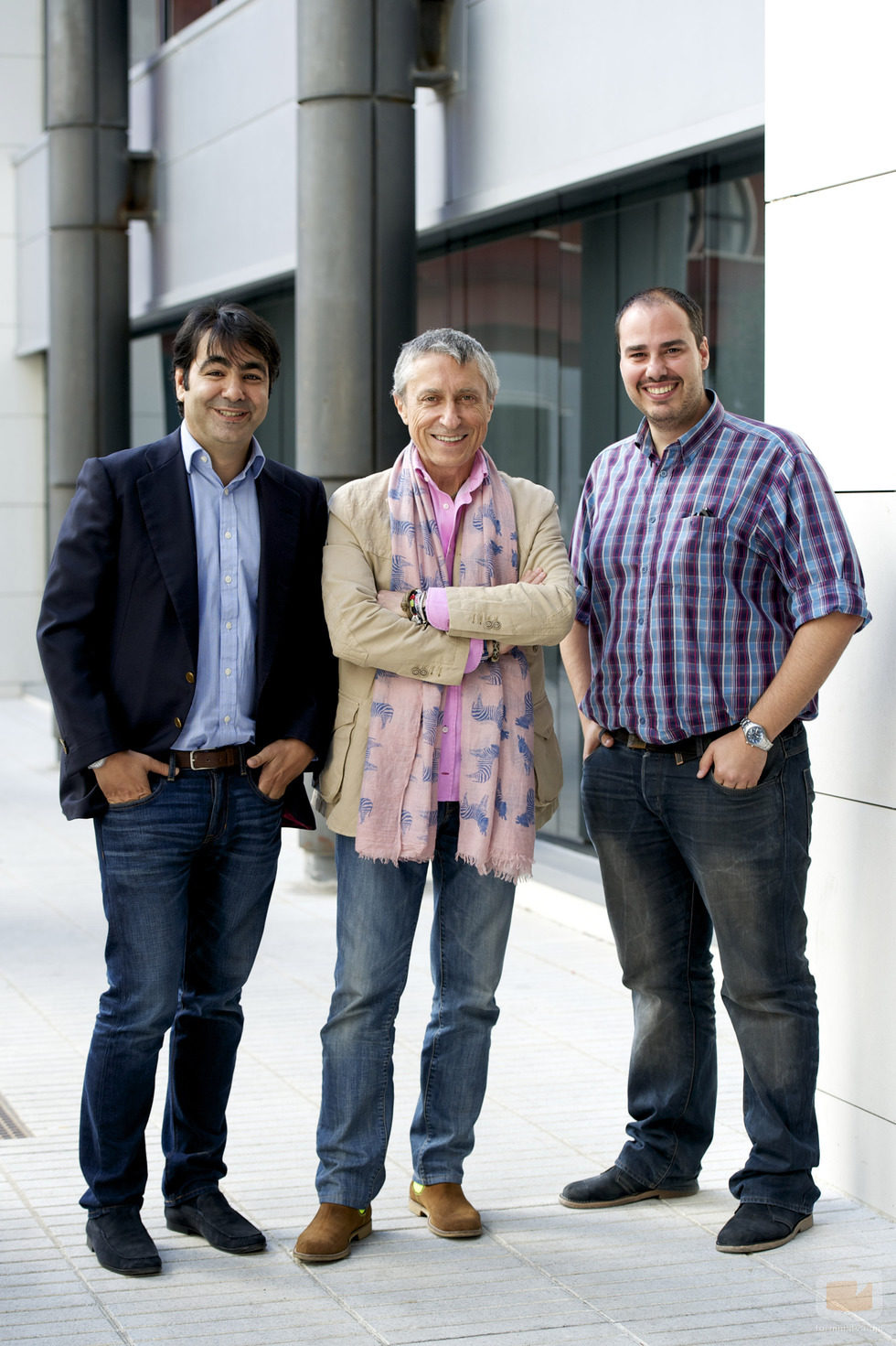Miguel Toral, Melchor Miralles y Antonio Pampliega en la presentación de 'Infiltrados'