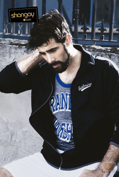 David Amor enamora en la revista Shangay