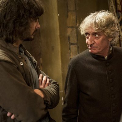 Gonzalo y Santiago en plena investigación en el séptimo capítulo de 'Águila Roja'