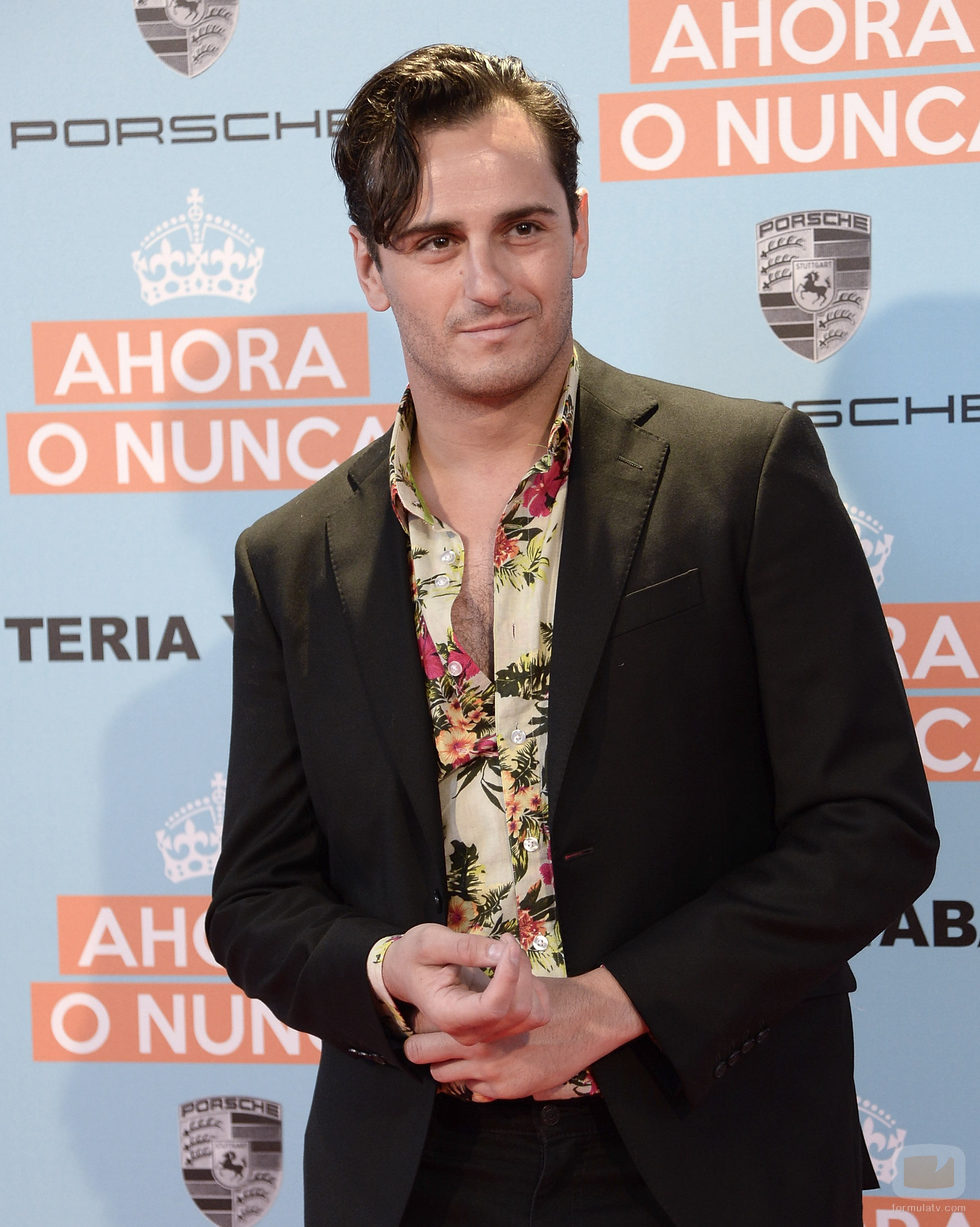 Asier Etxeandía en la premiere de la película "Ahora o nunca"