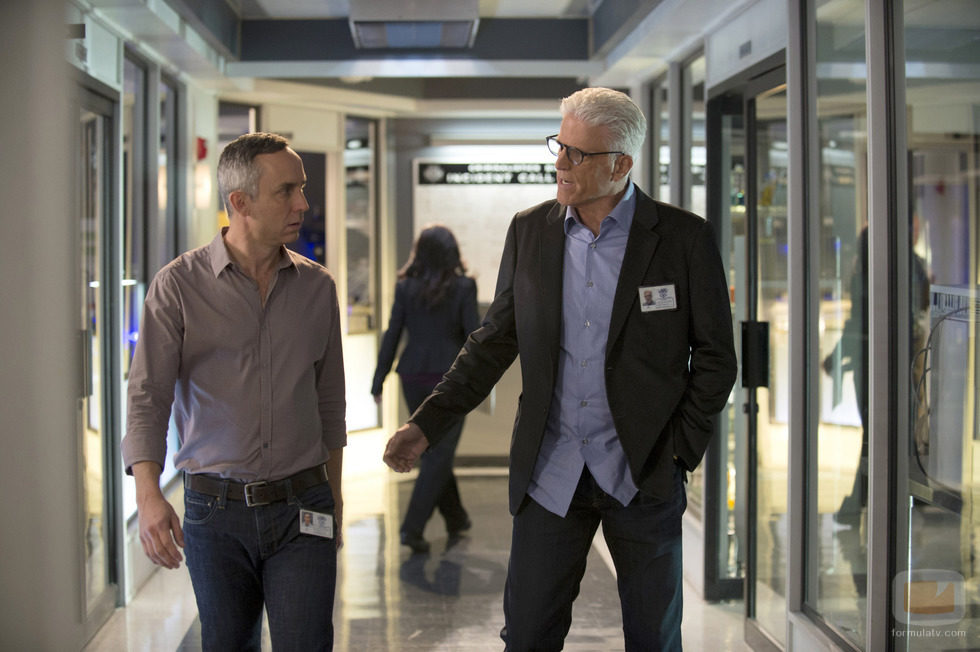 Ted Danson que interpreta a D.B. Rushell en el nuevo capítulo de 'CSI: Las vegas'