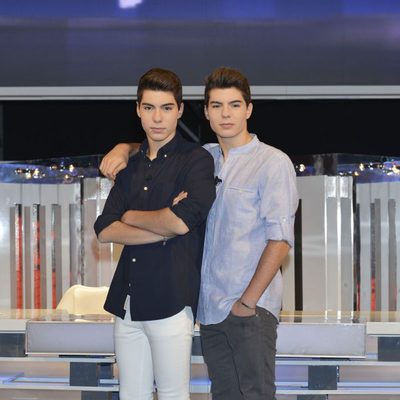 Gemeliers posan en la presentación del equipo de '¡Vaya fauna!'