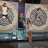Lára Álvarez posa para la cámara antes de una de las pruebas de 'Supervivientes 2015'